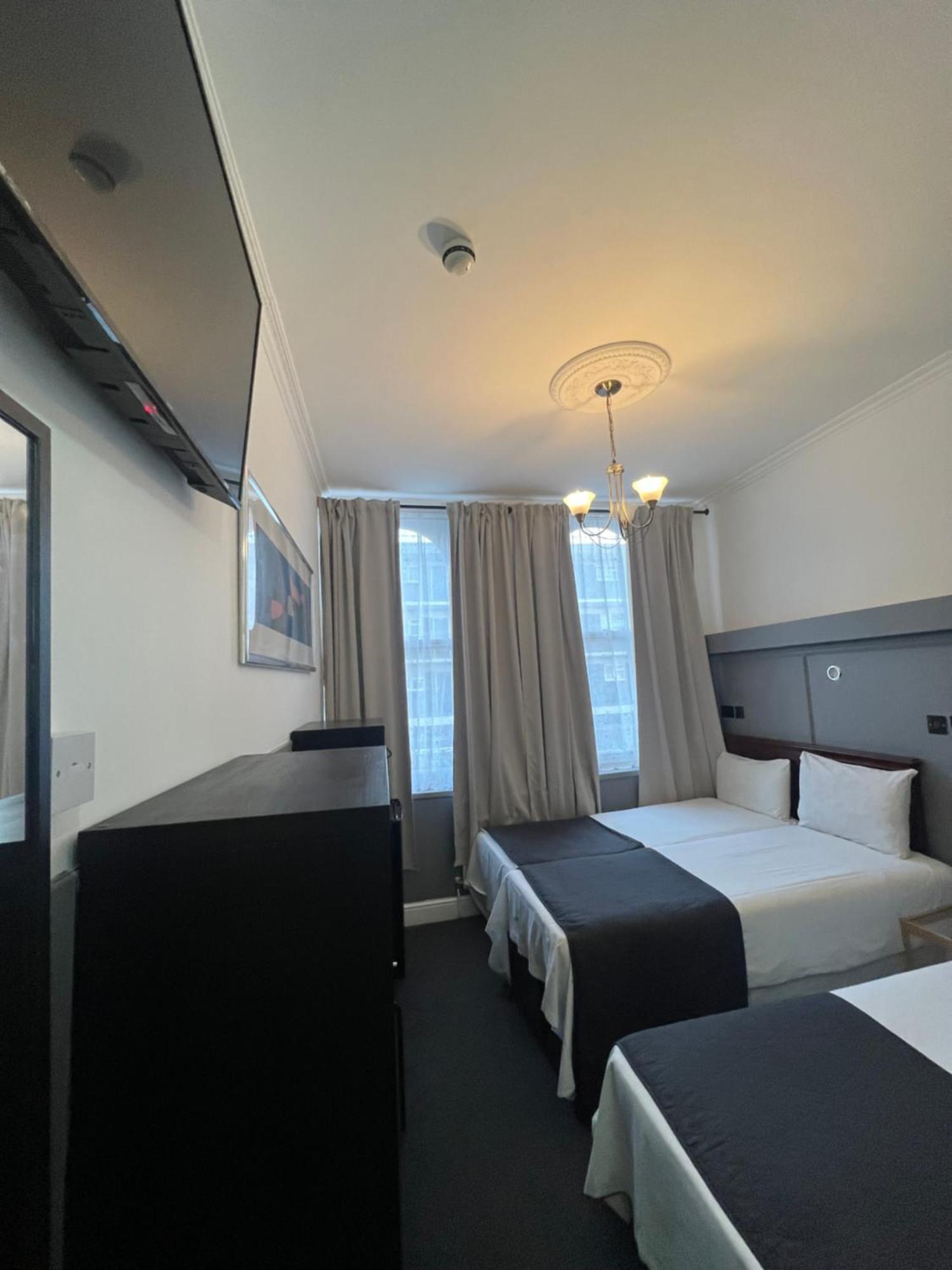 Plaza London Hotel Exterior foto